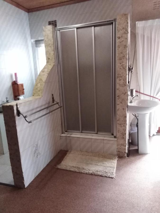 ארמלו Khokha Moya Guesthouse מראה חיצוני תמונה